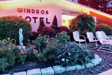 Windsor Motel