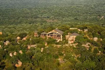Gazebo Lodge   Hostel