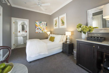 Bed and Breakfast Abelia House