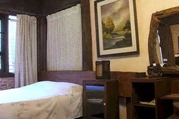 Otel Tharnthong Lodges