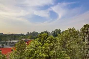 Itsy Hotels Gm Residency