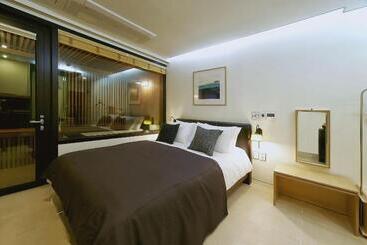 Bed and Breakfast Jay N Chloe