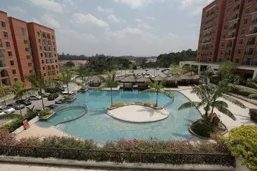 Hotel Arabian Bay Resort   Bukit Gambang Resort City