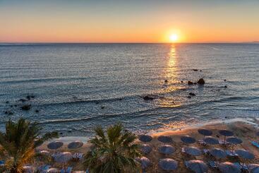 Отель Harmony Boutique Resort Adults Only