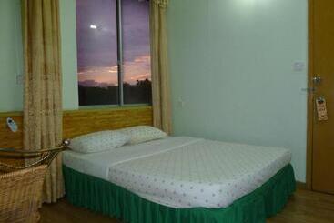 Hotelli 7 Hung Hung Inn