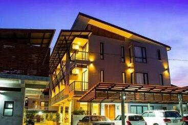 酒店 Palmari Boutique