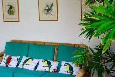 پانسیون Chantauvent Guesthouse