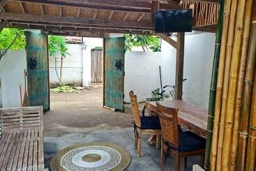 בית מלון כפרי Oasis Villas