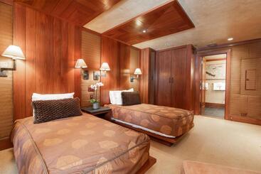アパートホテル Lodge At Vail Condominiums