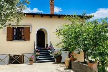Pensjonat Marysa S House