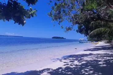 استراحتگاه Lagkaw Siargao Villas