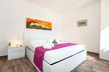 Aamiaismajoitus (B&B) Terre Di Gallura