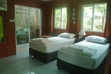پانسیون P.y. Guest House