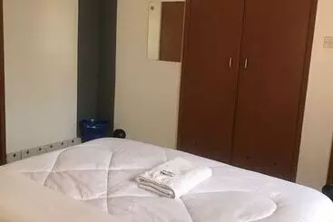 هتل Melvic Inn