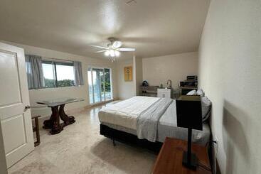 פנסיון Nohokai At Kona Joe Coffee Farm