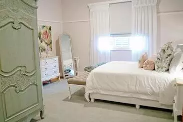 ペンション The Sweet Rose