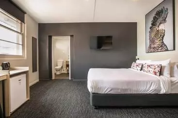 הוסטל Nightcap At The Charles