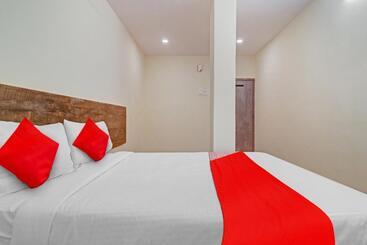 בית מלון כפרי O R Square Bn Reddy