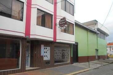 Pensionat Hostal Cridmy