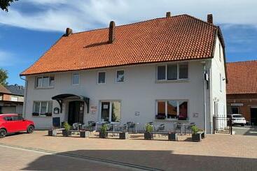 호스텔 1852 Landgasthof