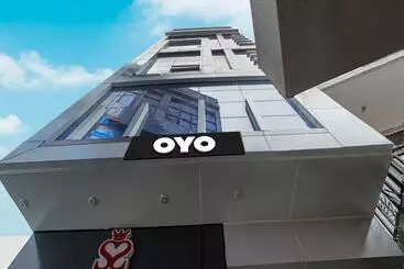 Hotelli Oyo Flagship 81028 Ss