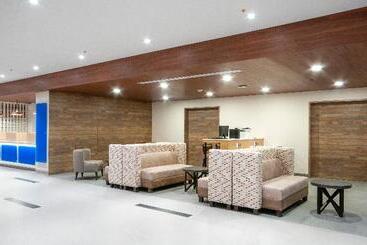 هتل Holiday Inn Express   Mexico Basilica, An Ihg