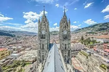 ホテル La Quinta By Wyndham Quito