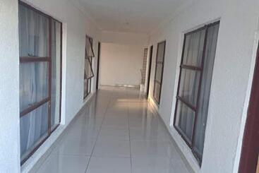 Pensionat 2nights Guest House