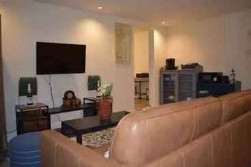 Majatalo Charming Private Guest Suite Near Disney/beach