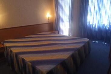 هتل хотел кантилена