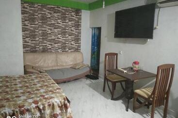 Pensão Easy Guest Room