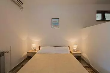 Pensiune Madra Rooms And Apartments