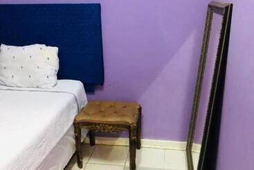 تختخواب و صبحانه Amogelang Guesthouse & Suites