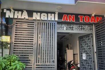 هتل کپسول Nhà Nghỉ An Toàn