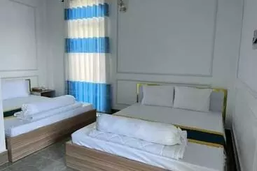 تختخواب و صبحانه Nhà Nghỉ Lê được 2