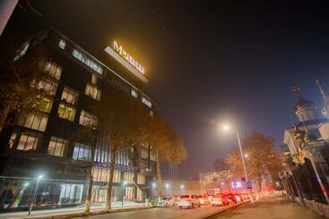 Hotel Mir Luxe Plaza