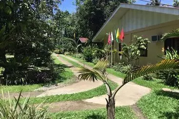 ユースホステル Camiguin Lanzones Resort