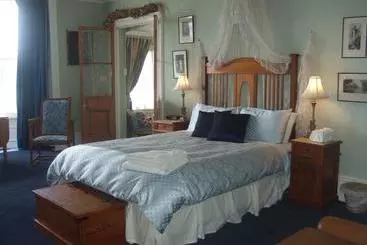 민박 Colonial Accommodation At Undine