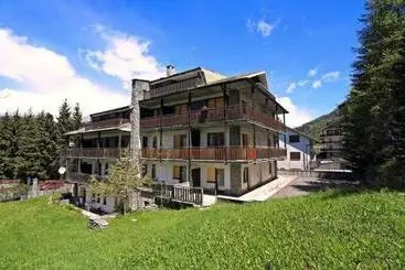 Daire Casa Vacanze Besson