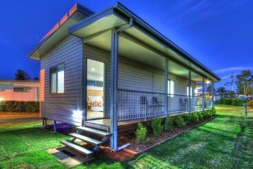 호텔 Chinchilla Motor Inn