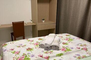 Общежитие Pousada Flor De Alecrim Para Quem Sabe Escolher A 10 Min Da Jeep