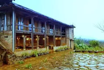 Bed & Breakfast A Su Homestay Mù Cang Chải
