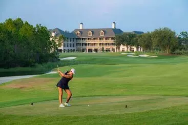 Hotelli Camp Creek Inn