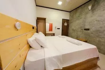 ホテル Huvan Inn