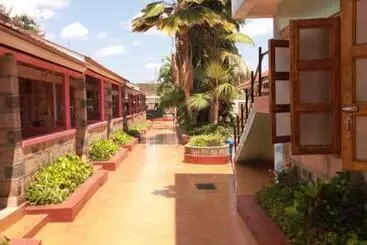 Hotel Miryams Village Inn Safari Lodge