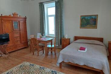 בית מלון כפרי Grasu Pils