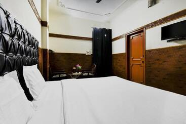 ホテル Oyo 87525  Green