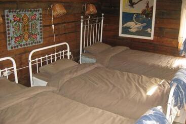 Пансион Aadu Holiday Farm