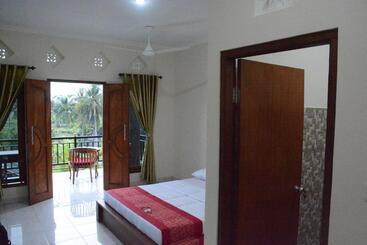 Pensjonat Ancut Sari