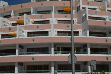 游客公寓 Playa Delphin